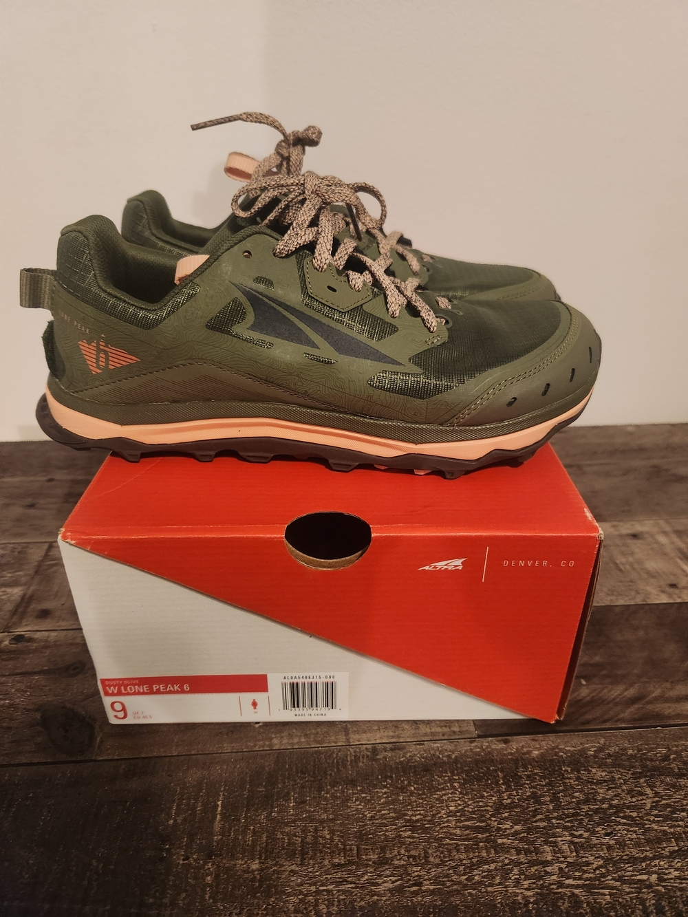 Altra Lone Peak 6 Womens Shoes-NIB - Picture 3 of 5